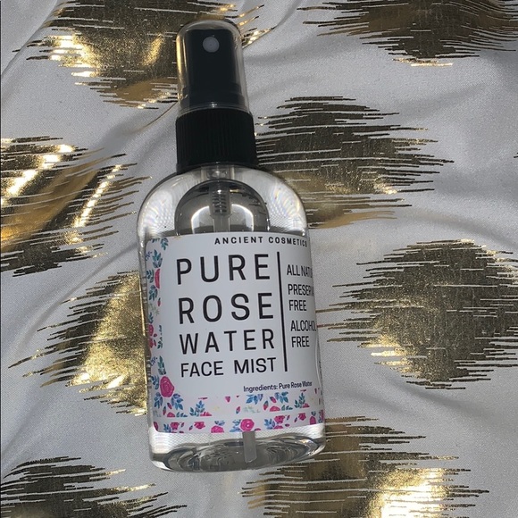 Rose water toner - Picture 1 of 1